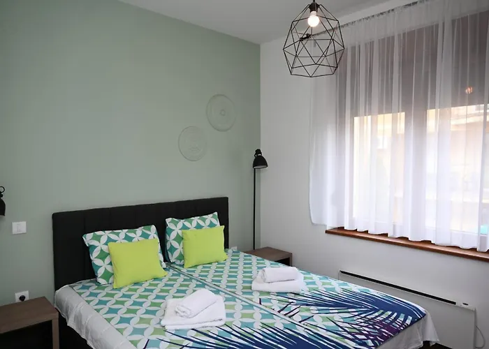 Lägenhet Sneznik Palace *